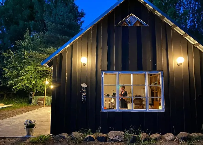 Suurkivi Nature Escape Parque de Campismo *